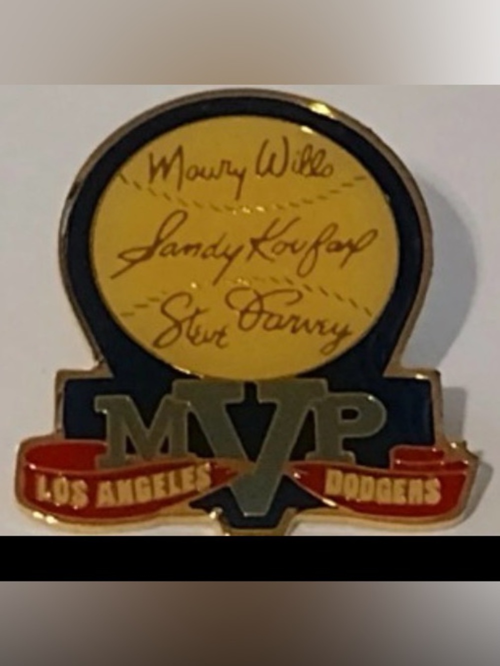 Los Angeles Dodgers MVP’s pin -Koufax, Garvey & Wills Unocal collectors series
